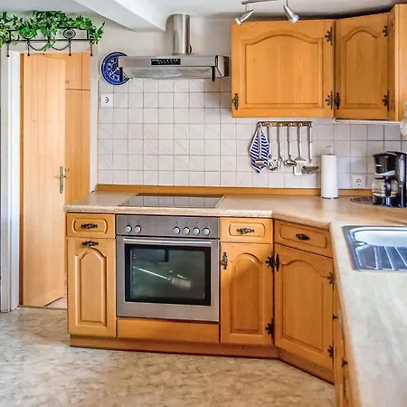 Ferienwohnung Friedrichroda * フリードリッヒローダ