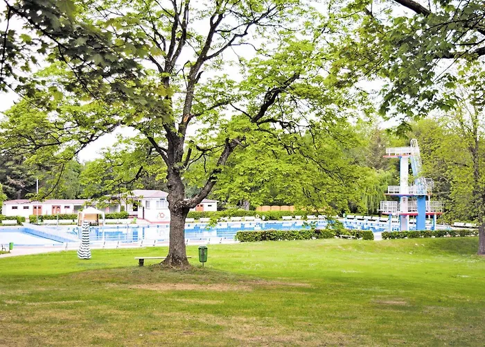 Daire Ferienwohnung Friedrichroda Friedrichroda